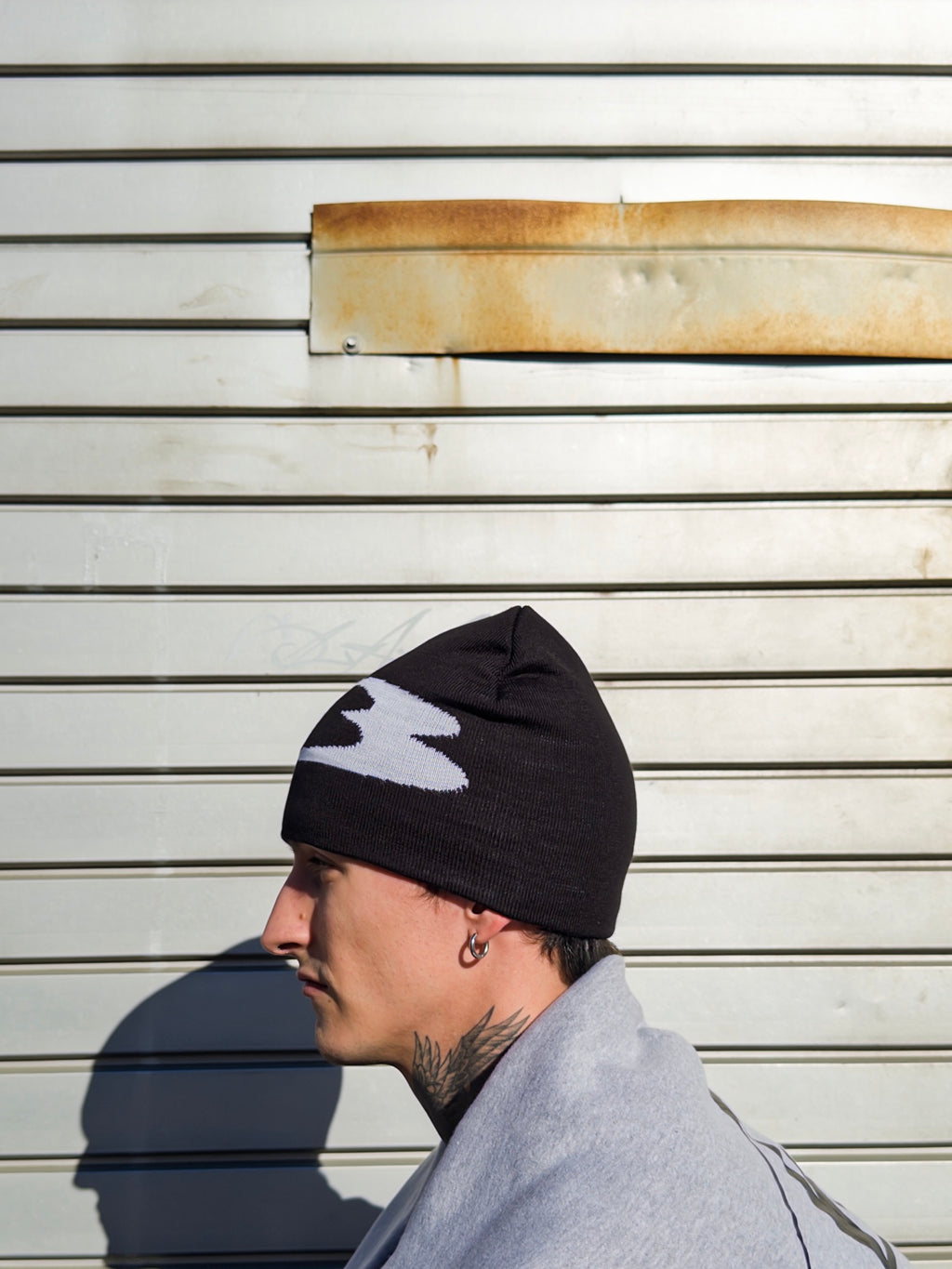 SHADOW BEANIE