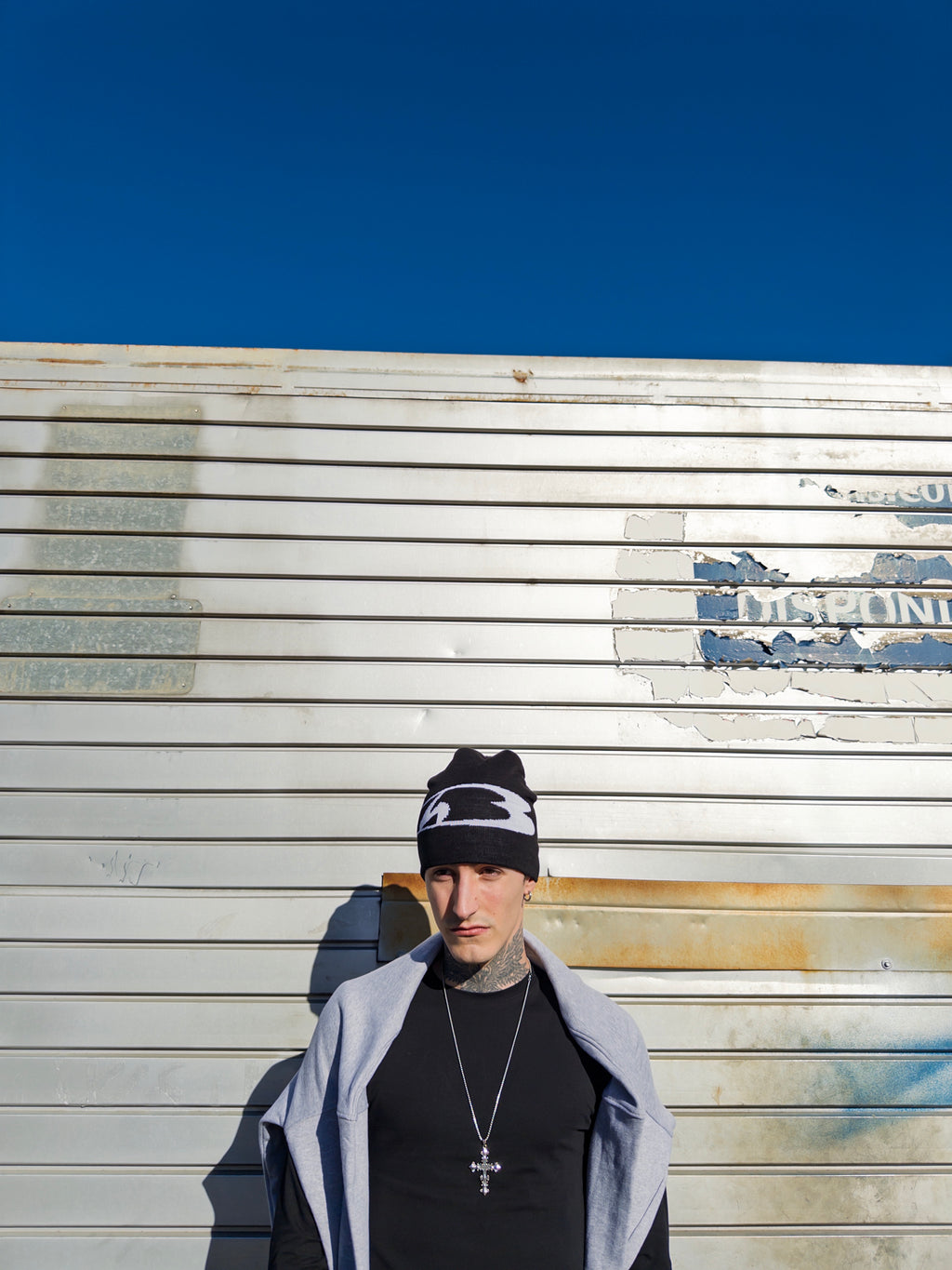 SHADOW BEANIE